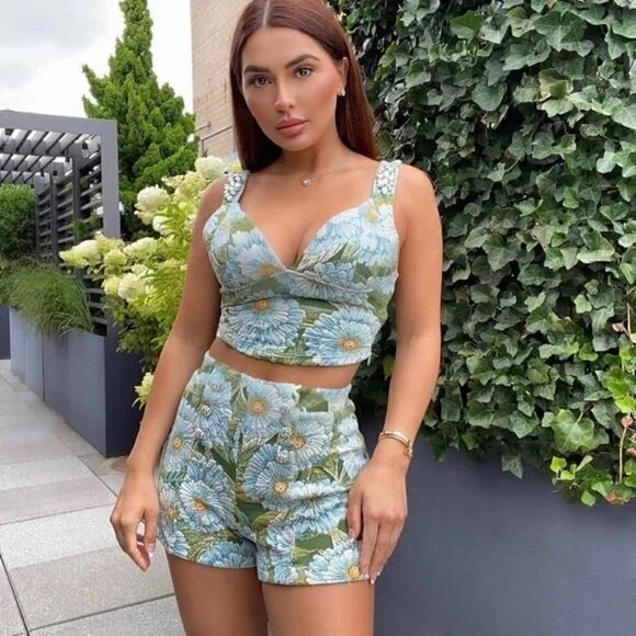 ZARA GREEN JACQUARD APPLIQUÉ SHORTS JEWELED